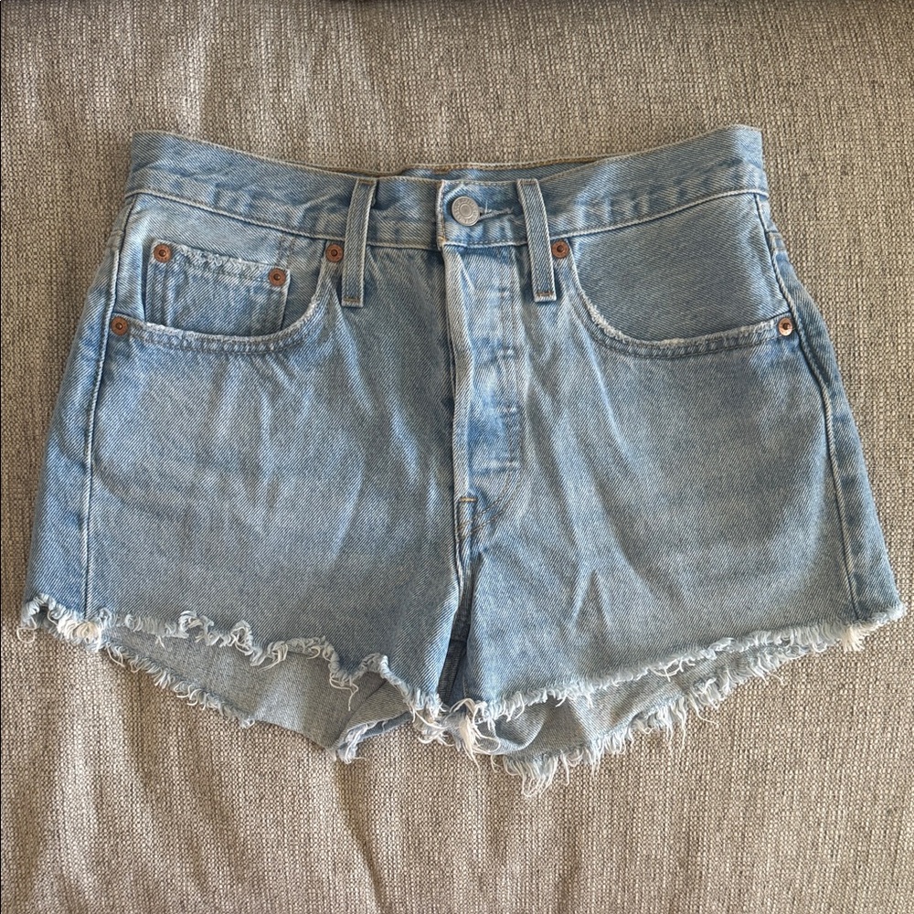 Levi’s 501 denim shorts